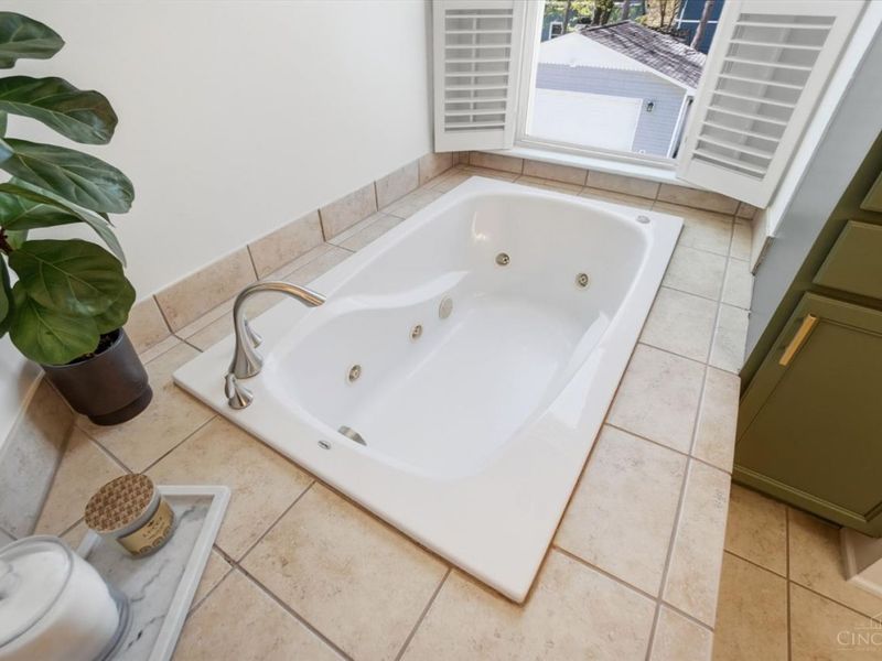 1317 Grace Avenue, Cincinnati, OH 45208 Photo 34