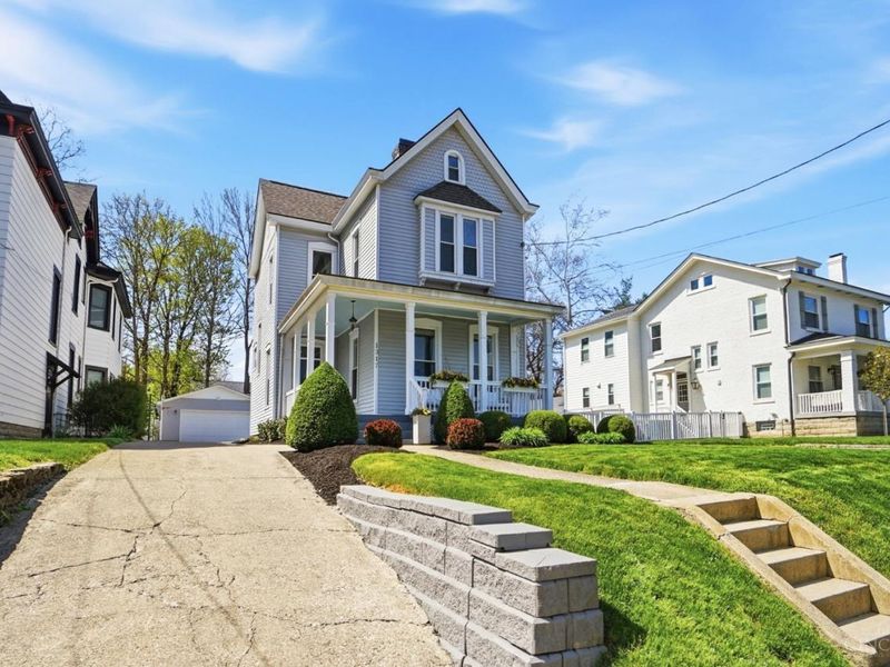 1317 Grace Avenue, Cincinnati, OH 45208 Photo 4