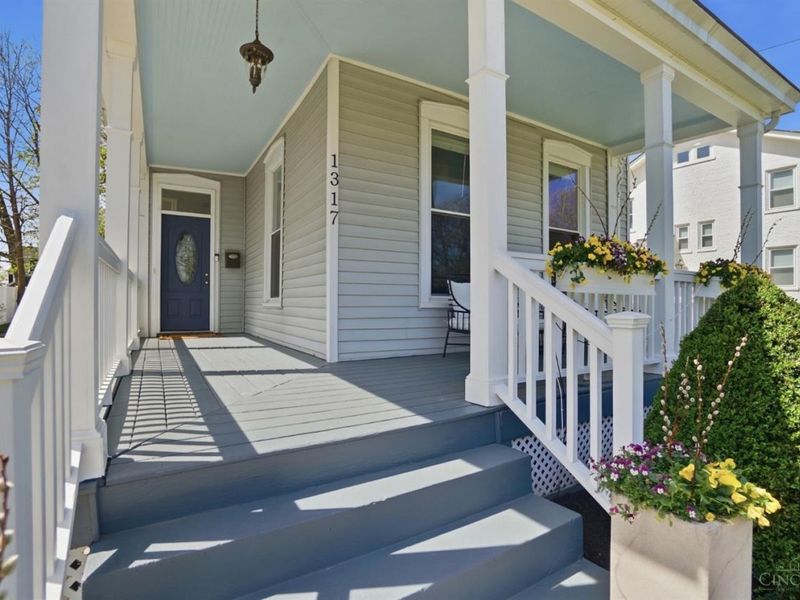 1317 Grace Avenue, Cincinnati, OH 45208 Photo 5