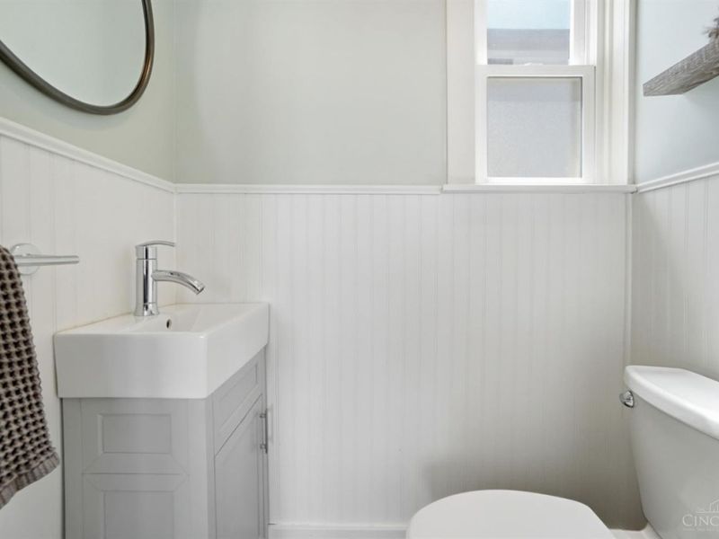 1317 Grace Avenue, Cincinnati, OH 45208 Photo 53