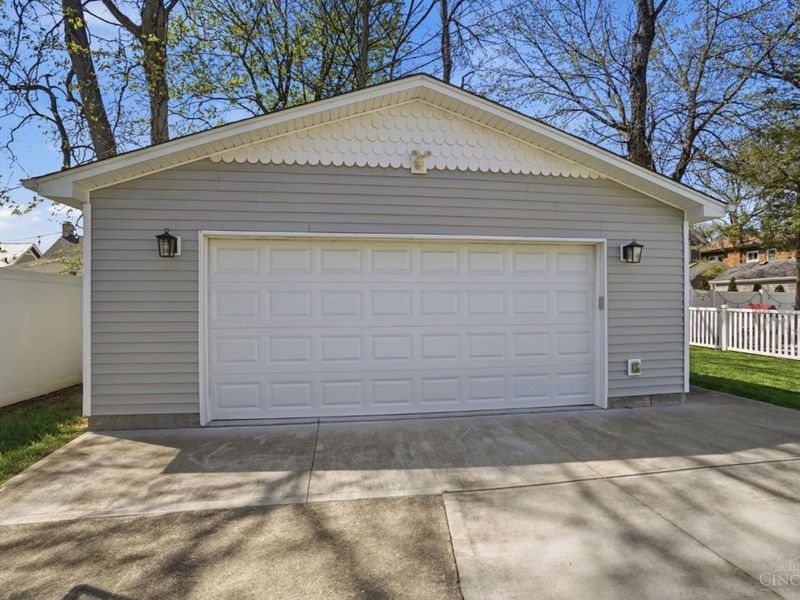 1317 Grace Avenue, Cincinnati, OH 45208 Photo 67