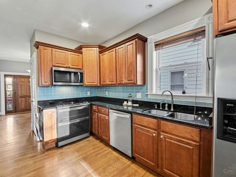 4210 Thirty Third Avenue, Cincinnati, OH 45209 Photo 9