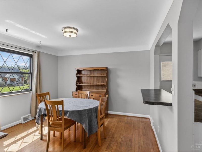 4716 Embrett Ct, Cincinnati, OH 45238 Photo 11