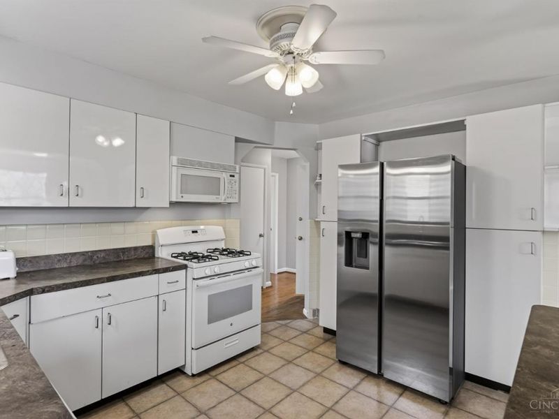 4716 Embrett Ct, Cincinnati, OH 45238 Photo 16