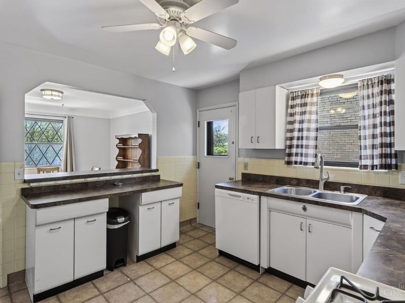 4716 Embrett Ct, Cincinnati, OH 45238 Photo 17