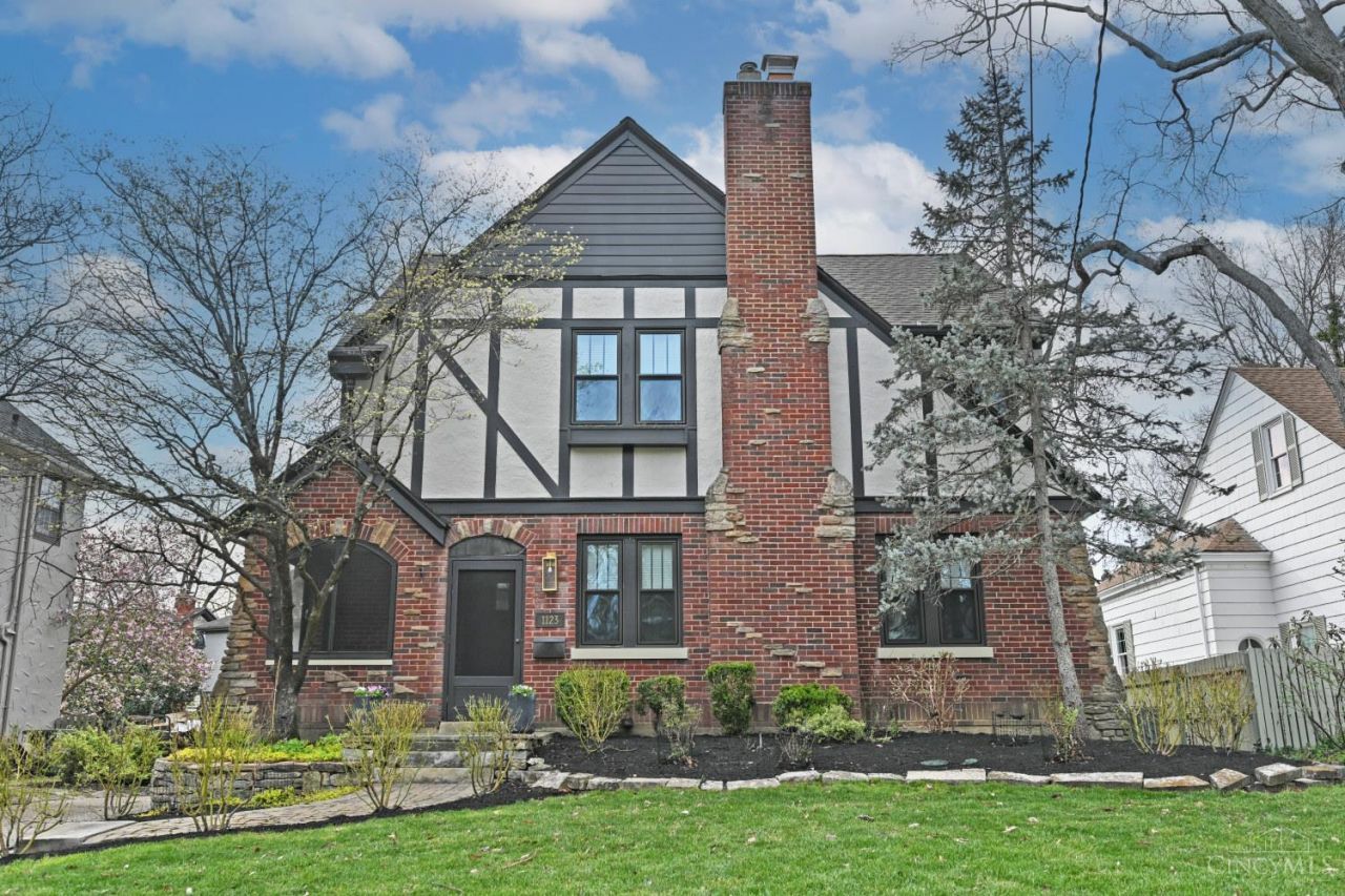 Please Call, Cincinnati, OH 45226