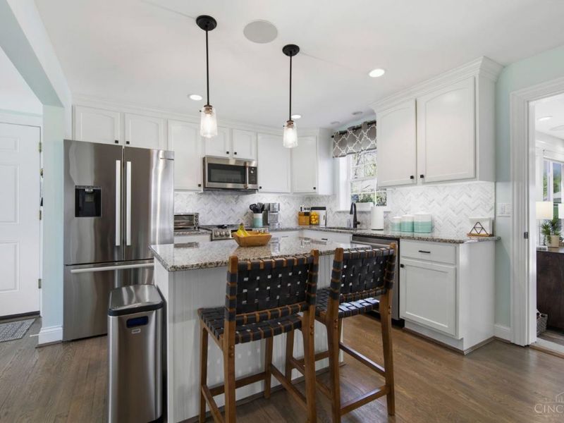 7400 N Timberlane Drive, Madeira, OH 45243 Photo 5