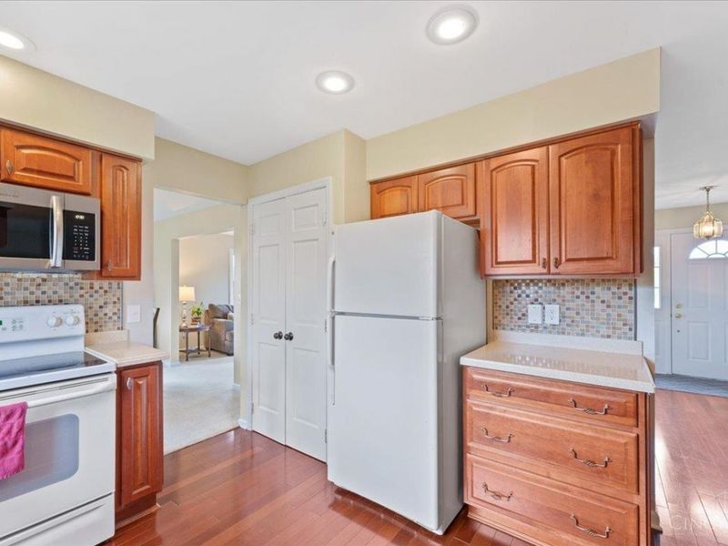 117 Dorset Drive, Middletown, OH 45044 Photo 13
