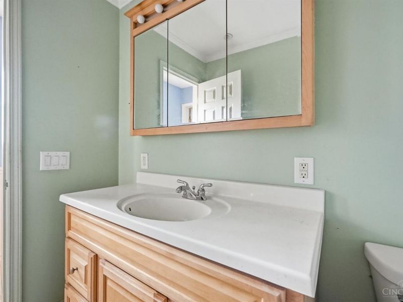 1905 Greenpine Drive, Springfield Twp., OH 45231 Photo 45