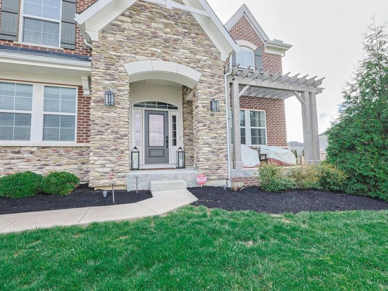 7362 W Observatory, West Chester, OH 45069 Photo 3