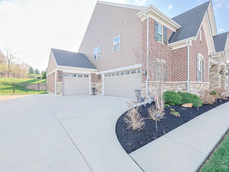 7362 W Observatory, West Chester, OH 45069 Photo 43