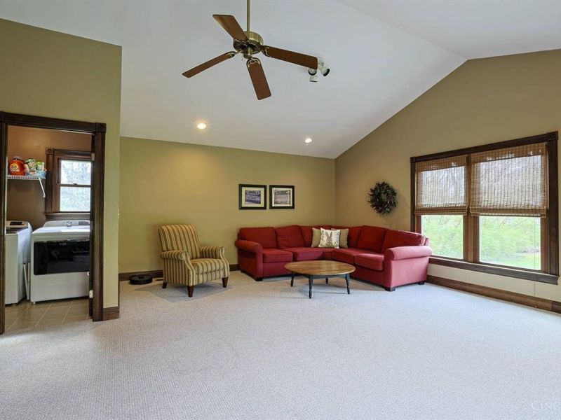 1236 Hickorylake Drive, Delhi Twp, OH 45233 Photo 12