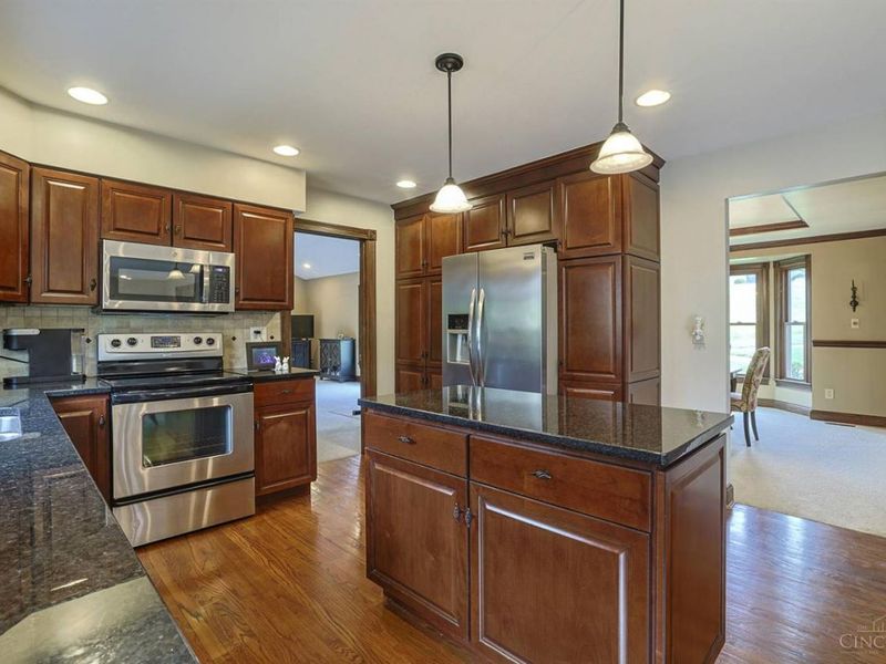 1236 Hickorylake Drive, Delhi Twp, OH 45233 Photo 15