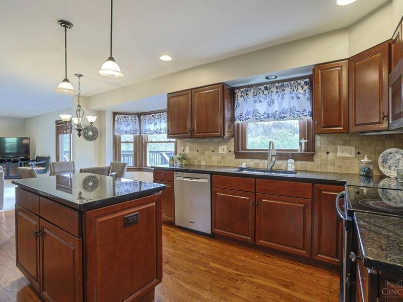 1236 Hickorylake Drive, Delhi Twp, OH 45233 Photo 18