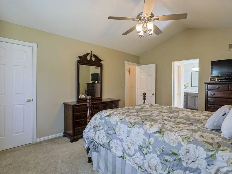 1236 Hickorylake Drive, Delhi Twp, OH 45233 Photo 24