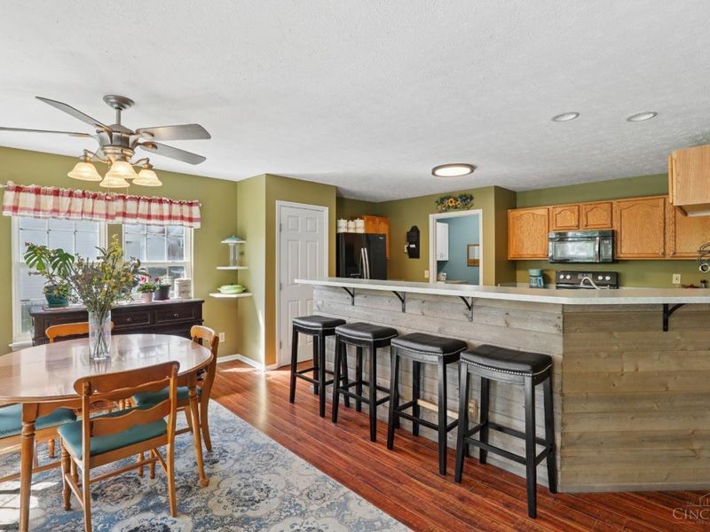 5516 Lakeside Drive, Fairfield, OH 45014 Photo 12