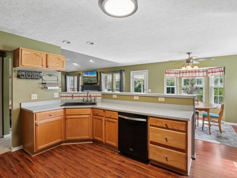 5516 Lakeside Drive, Fairfield, OH 45014 Photo 17