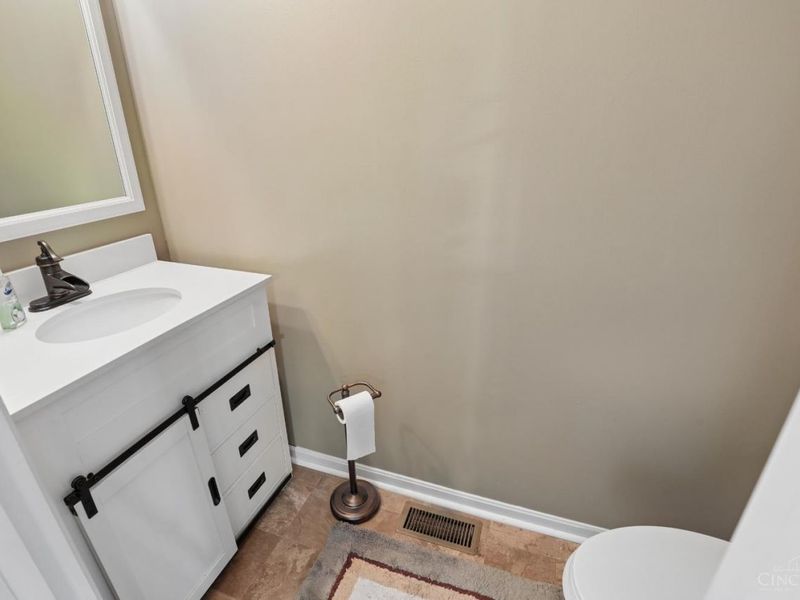 5516 Lakeside Drive, Fairfield, OH 45014 Photo 20