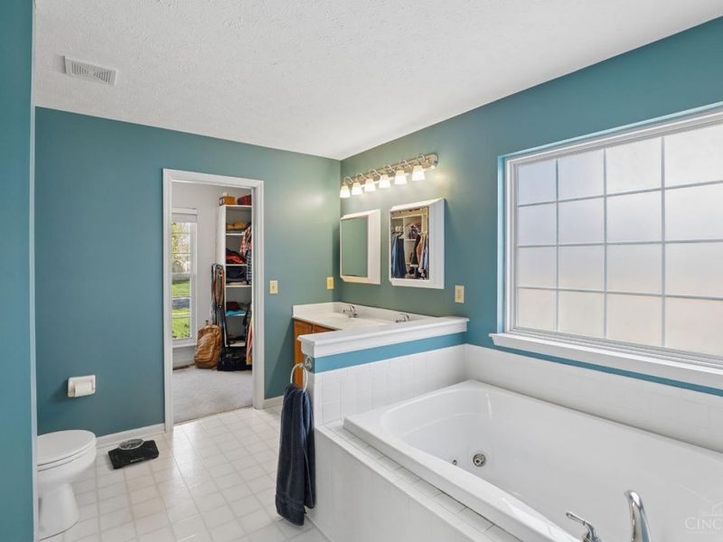 5516 Lakeside Drive, Fairfield, OH 45014 Photo 26