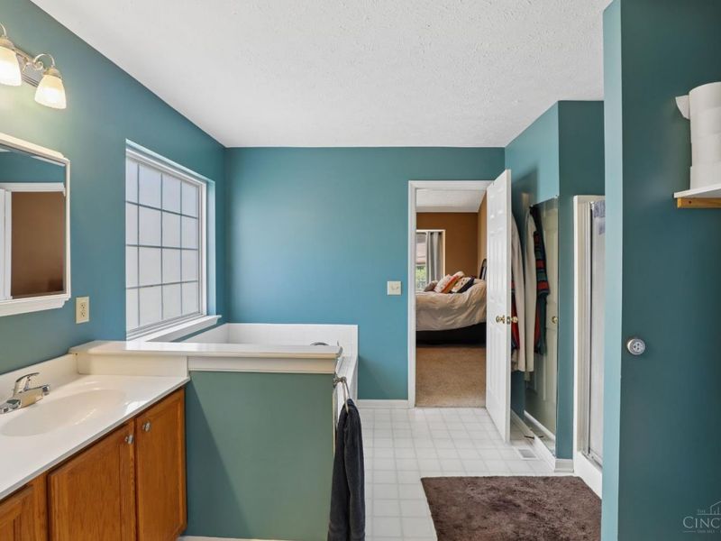 5516 Lakeside Drive, Fairfield, OH 45014 Photo 27