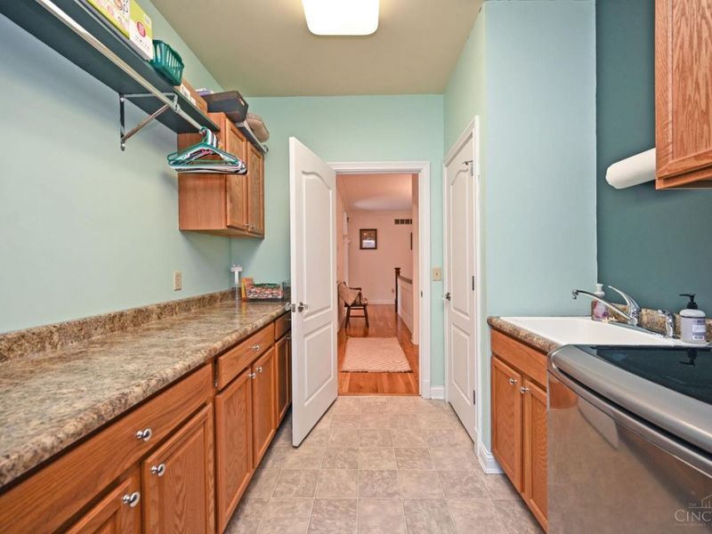 4220 St Cloud Way, Miami Twp, OH 45002 Photo 27