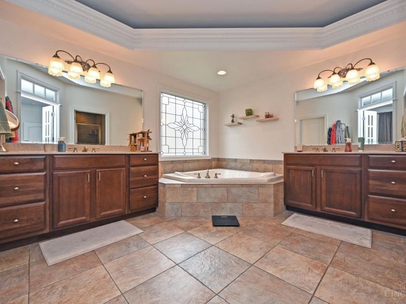 4220 St Cloud Way, Miami Twp, OH 45002 Photo 33