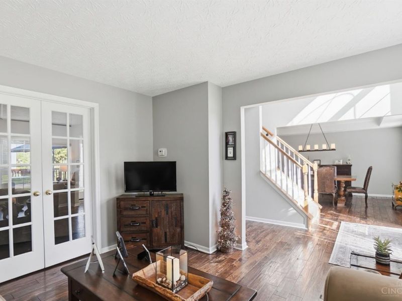 6617 Farmbrooke Court, Mason, OH 45040 Photo 9