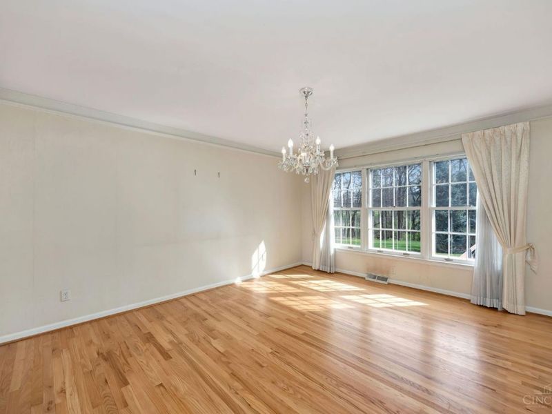 1630 Beech Grove Drive, Green Township, OH 45233 Photo 10