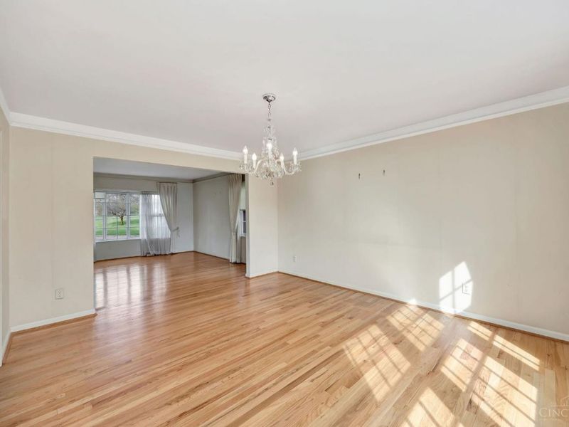 1630 Beech Grove Drive, Green Township, OH 45233 Photo 11