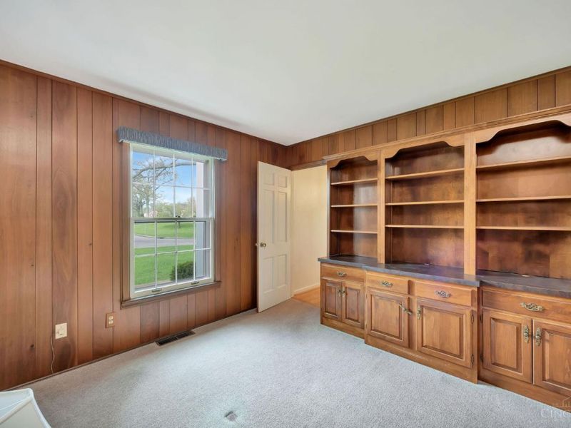 1630 Beech Grove Drive, Green Township, OH 45233 Photo 12