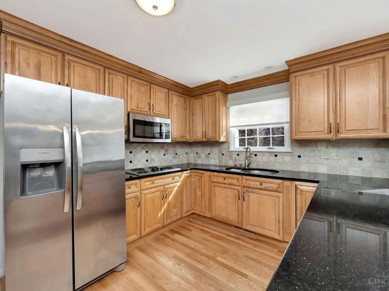 1630 Beech Grove Drive, Green Township, OH 45233 Photo 15