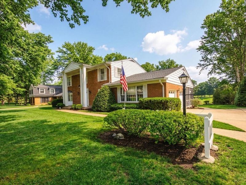 1630 Beech Grove Drive, Green Township, OH 45233 Photo 2