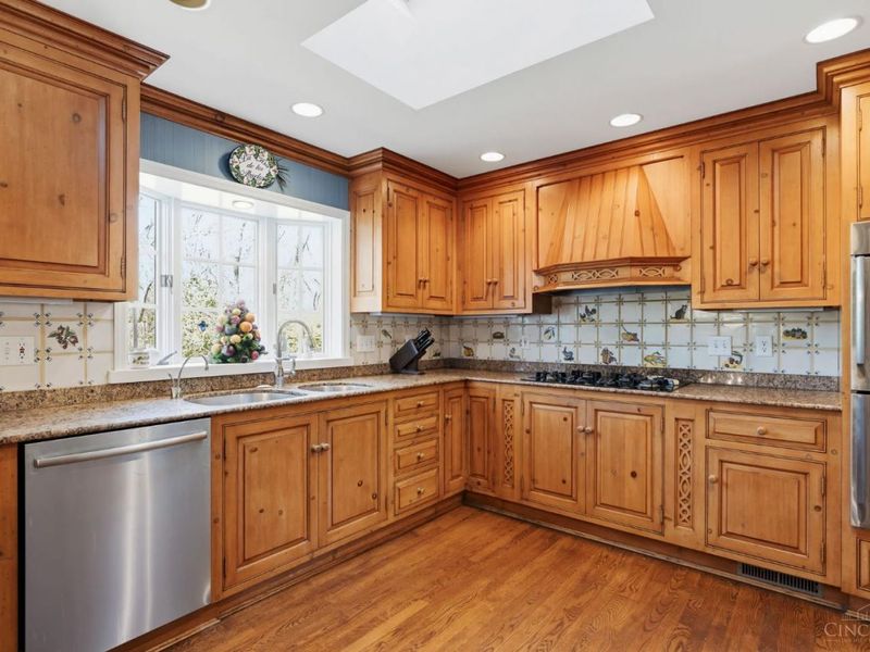 535 Rollingrock Lane, Anderson Twp, OH 45255 Photo 12