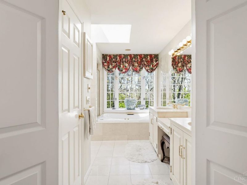 535 Rollingrock Lane, Anderson Twp, OH 45255 Photo 32