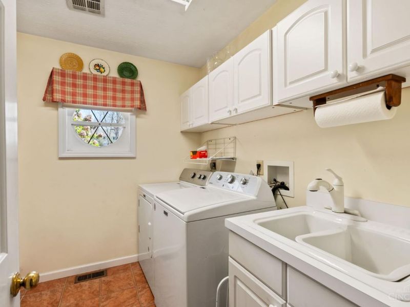 535 Rollingrock Lane, Anderson Twp, OH 45255 Photo 36