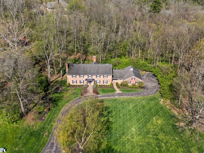 535 Rollingrock Lane, Anderson Twp, OH 45255 Photo 4