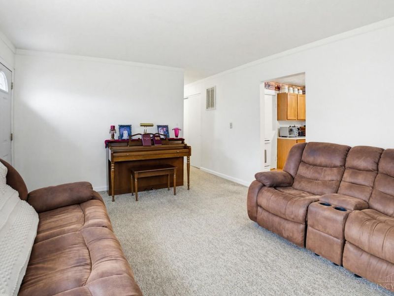 301 Ilene Avenue, South Lebanon, OH 45065 Photo 7