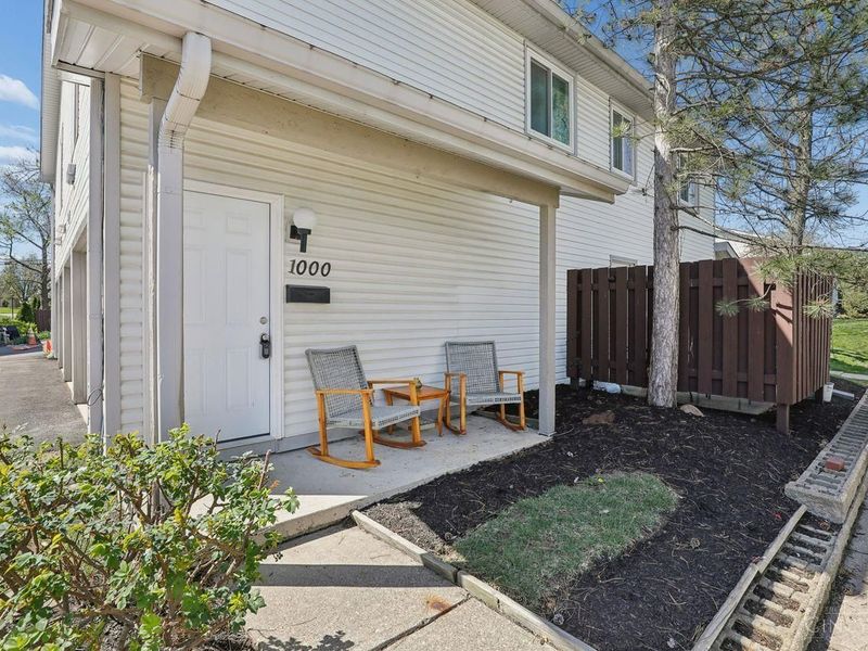 1000 E Crescentville Road, West Chester, OH 45246 Photo 1