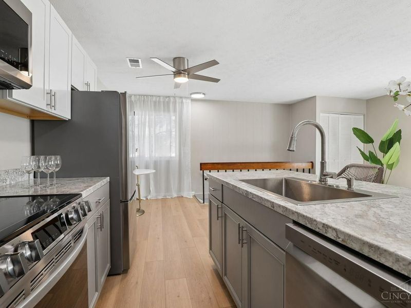 1000 E Crescentville Road, West Chester, OH 45246 Photo 10