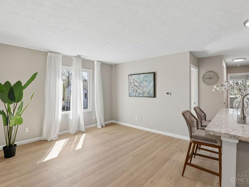 1000 E Crescentville Road, West Chester, OH 45246 Photo 12