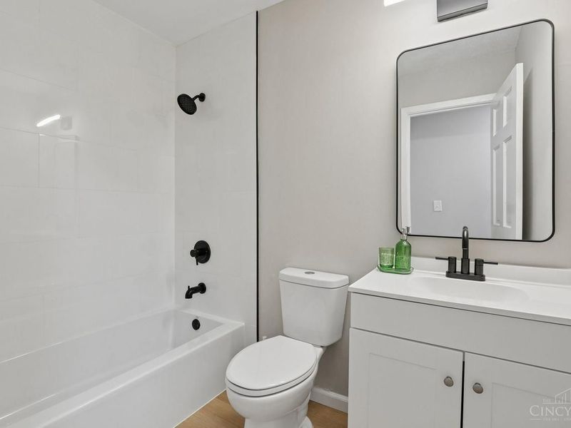 1000 E Crescentville Road, West Chester, OH 45246 Photo 18