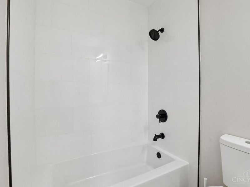 1000 E Crescentville Road, West Chester, OH 45246 Photo 19