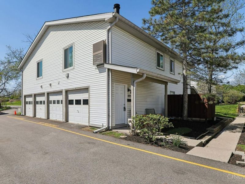 1000 E Crescentville Road, West Chester, OH 45246 Photo 2