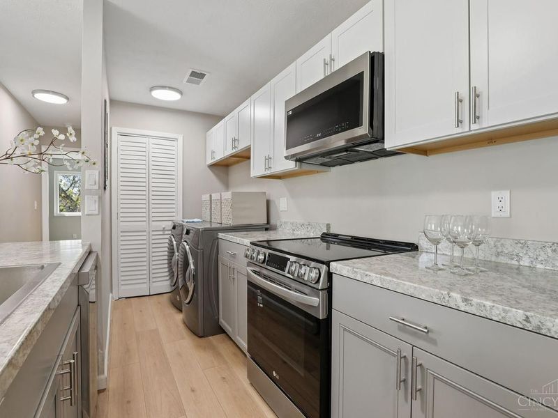 1000 E Crescentville Road, West Chester, OH 45246 Photo 8