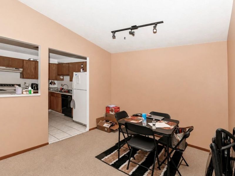 7231 Creekview Drive, Unit 9, Colerain Township, OH 45247 Photo 11
