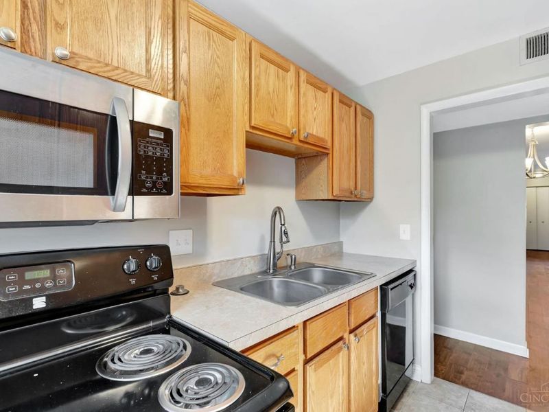 2270 Madison Road, Unit 3C, Cincinnati, OH 45208 Photo 12