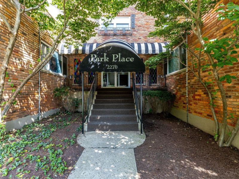 2270 Madison Road, Unit 3C, Cincinnati, OH 45208 Photo 2