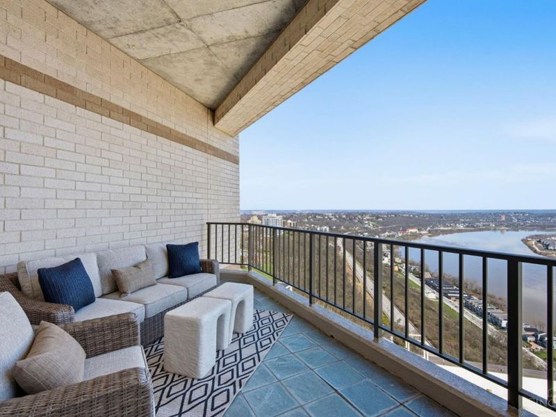 1201 Edgecliff Place, Unit 1230, Cincinnati, OH 45206 Photo 10