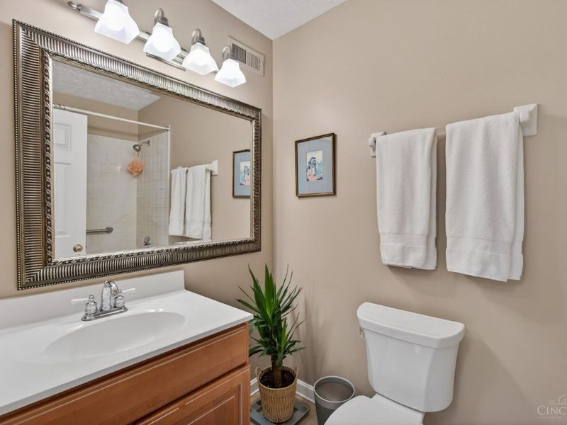 3540 Forestoak Court, Cincinnati, OH 45208 Photo 29