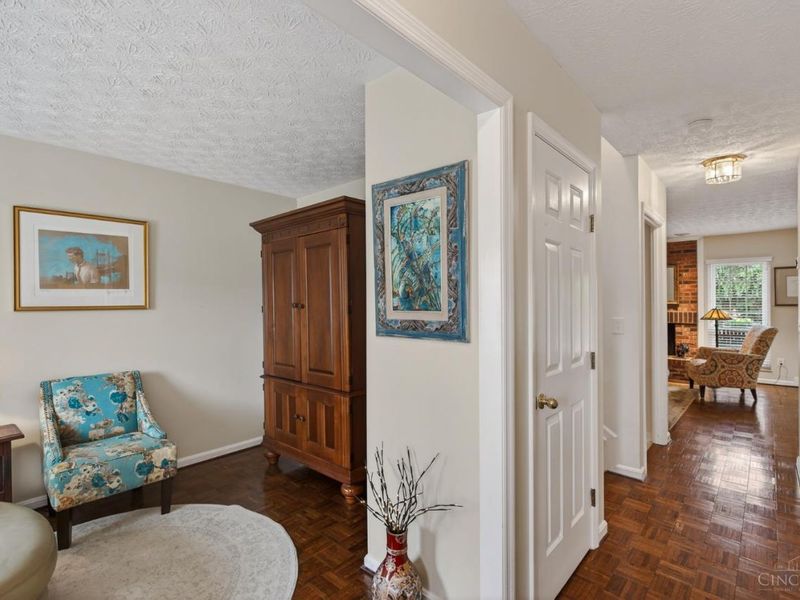 3540 Forestoak Court, Cincinnati, OH 45208 Photo 6